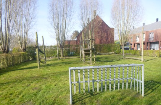  (vergroot foto)